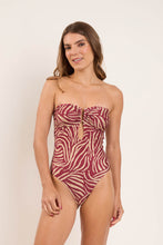 Load image into Gallery viewer, Model Front: Rio De Sol Une Pièce Dune Sara-Op