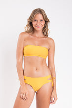 Load image into Gallery viewer, Model Front: Rio De Sol Bas Bottom Solar Madrid