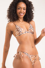 Load image into Gallery viewer, Image 03: Rio De Sol Ensemble Set Leopard Tri-Fixo Ibiza-Comfy