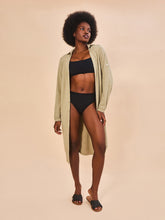 Load image into Gallery viewer, Image 04: Uv Line Chemise Shirtdress Copenhagen Mescla Areia Upf50+