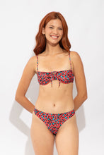 Load image into Gallery viewer, Model Front: Rio De Sol Bas Bottom Coral-Feline Nice-Fio
