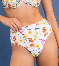 Load image into Gallery viewer, Image 11: Rio De Sol Bas Bottom Countryside Hotpants