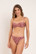 Load image into Gallery viewer, Model Front: Rio De Sol Haut Top Dune Kelli