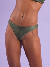 Load image into Gallery viewer, Image 10: Rio De Sol Bas Bottom Croco Nice-Fio