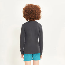 Load image into Gallery viewer, Model Back: Uv Line T-Shirt Longsleeve Uvpro Kids Preto Upf50+
