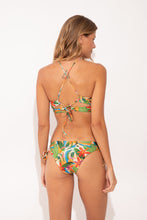 Load image into Gallery viewer, Model Back: Rio De Sol Bas Bottom Tropical Madrid