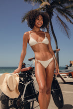Load image into Gallery viewer, Image 11: Rio De Sol Ensemble Set Brisa-Offwhite Lia Lacinho