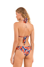 Load image into Gallery viewer, Model Back: Rio De Sol Ensemble Set Leaves Mel