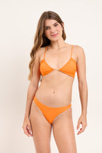 Load image into Gallery viewer, Model Front: Rio De Sol Haut Top Bio-Laranjada Camille