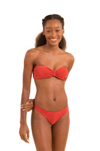 Load image into Gallery viewer, Image 04: Rio De Sol Bas Bottom Malibu-Chili Essential