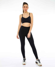 Load image into Gallery viewer, Image 05: Alto Giro Fitness Haut Top Unique Reverse Preto