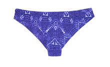 Load image into Gallery viewer, Product Front: Rio De Sol Bas Calcinha Bluejean Sporty