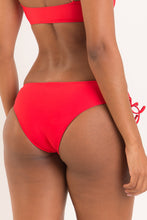 Load image into Gallery viewer, Image 05: Rio De Sol Bas Bottom Rouge Madrid