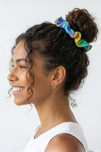 Load image into Gallery viewer, Model Front: Rio De Sol Chouchou Fusion Scrunchie