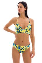 Load image into Gallery viewer, Model Front: Rio De Sol Bas Bottom Lemon Flower Cos Comfort