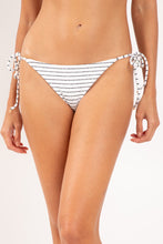 Load image into Gallery viewer, Gallery: Rio De Sol Bas Bottom Linea-White Ibiza-Comfy