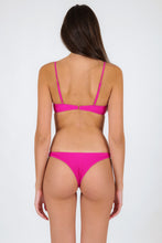 Load image into Gallery viewer, Model Back: Rio De Sol Bas Bottom Cotele-Amaranto Lisboa