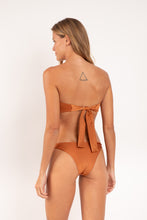Load image into Gallery viewer, Model Back: Rio De Sol Bas Bottom Shimmer-Nocciola Leblon
