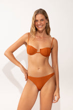 Load image into Gallery viewer, Model Front: Rio De Sol Bas Bottom Ferrugo Leblon