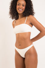 Load image into Gallery viewer, Image 04: Rio De Sol Bas Bottom Off-White Nice-Fio
