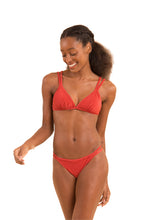 Load image into Gallery viewer, Image 04: Rio De Sol Haut Top Malibu-Chili Tri-Duo