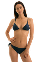 Load image into Gallery viewer, Model Front: Rio De Sol Bas Bottom Shark Inv Comfort