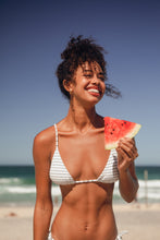 Load image into Gallery viewer, Image 06: Rio De Sol Haut Top Linea-White Lia