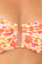 Load image into Gallery viewer, Image 06: Rio De Sol Haut Top Ditsy-Butter Sara