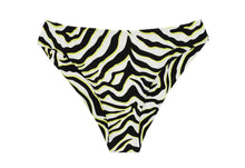 Load image into Gallery viewer, Product Front: Rio De Sol Bas Bottom Wild-Black Nice