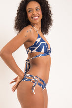 Load image into Gallery viewer, Image 04: Rio De Sol Haut Top Pottery Kate