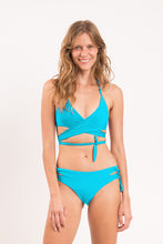 Load image into Gallery viewer, Model Front: Rio De Sol Bas Bottom Miami Madrid