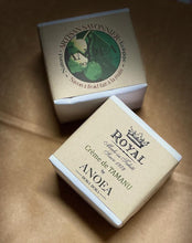 Load image into Gallery viewer, Image 05: Monoï Royal Bar Soaps Savon Creme De Tamanu By Anoea Bora Bora