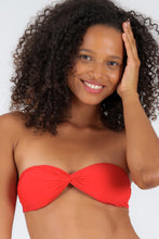 Load image into Gallery viewer, Gallery: Rio De Sol Haut Top Rouge Twist