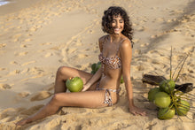 Load image into Gallery viewer, Image 05: Rio De Sol Ensemble Set Leopard Balconet-Tie Italy