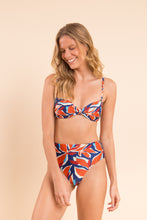 Load image into Gallery viewer, Image 12: Rio De Sol Haut Top Leaves Bandeau-Joy