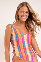 Load image into Gallery viewer, Image 07: Rio De Sol Une Pièce Stripes Zoe
