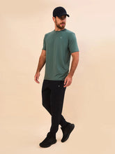 Load image into Gallery viewer, Image 05: Uv Line T-Shirt Pour Homme T-Shirt New Fit Textura Masc Verde Jade Upf50+
