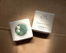 Load image into Gallery viewer, Image 04: Monoï Royal Bar Soaps Savon Creme De Tamanu By Anoea Bora Bora