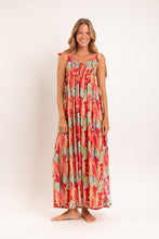 Load image into Gallery viewer, Model Front: Rio De Sol Vêtement De Plage Sea-Bloom Long Dress Chiara