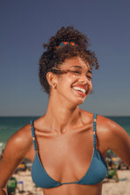 Load image into Gallery viewer, Image 06: Rio De Sol Chouchou Luma Scrunchie