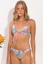 Load image into Gallery viewer, Gallery: Rio De Sol Ensemble Set Zinnia Tri-Cos Nice-Fio