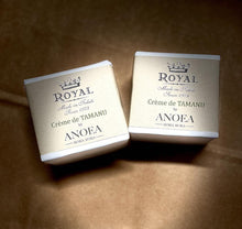Load image into Gallery viewer, Image 03: Monoï Royal Bar Soaps Savon Creme De Tamanu By Anoea Bora Bora