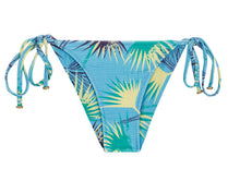Load image into Gallery viewer, Product Front: Rio De Sol Bas Bottom Flower Geometric Invisible