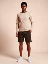 Load image into Gallery viewer, Model Front: Uv Line T-Shirt Pour Homme Longsleeve New Fit Masc Sand Upf50+