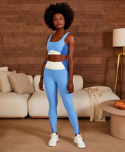 Load image into Gallery viewer, Image 04: Alto Giro Fitness Bas Legging Blackout Recortes Barriga Zero Azul Soft