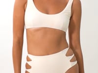 Load and play video in Gallery viewer, Video: Rio De Sol Bas Bottom Malibu-Natural Highwaist-Spin