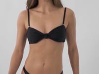 Load and play video in Gallery viewer, Video: Rio De Sol Ensemble Set Touch-Black Bandeau-Joy Mia