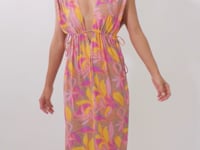 Load and play video in Gallery viewer, Video: Rio De Sol Vêtement De Plage Lyla Long Dress Soleil