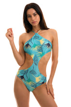 Load image into Gallery viewer, Model Front: Rio De Sol Une Pièce Body Flower Geometric