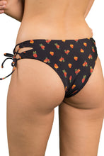 Load image into Gallery viewer, Image 07: Rio De Sol Bas Bottom Cashew Madrid